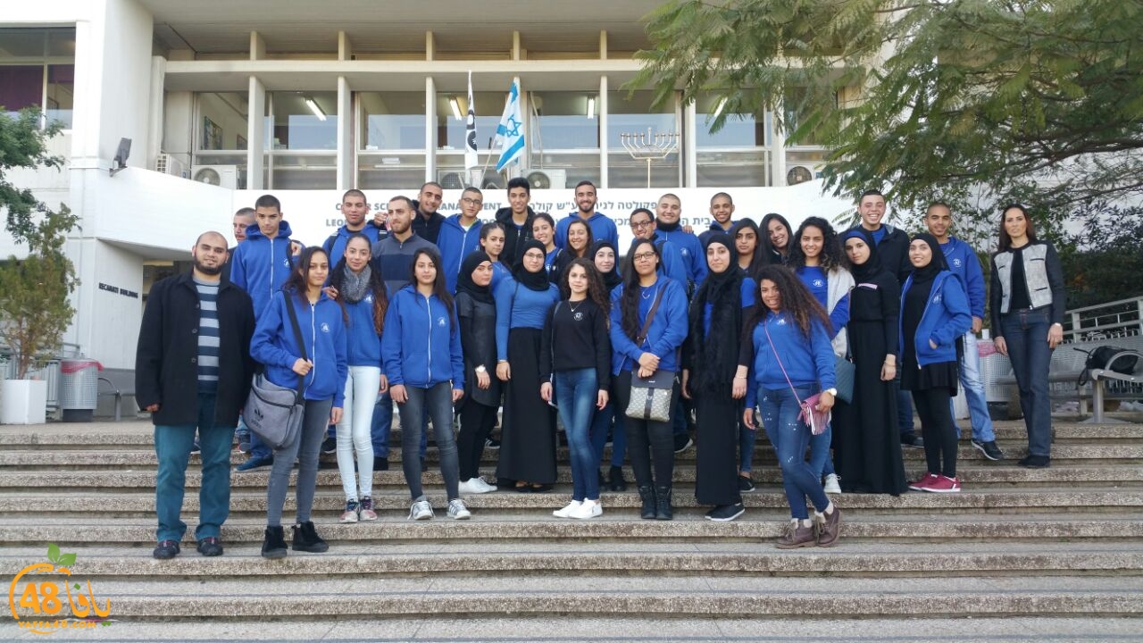 ajyal thansiawywa (1).jpg